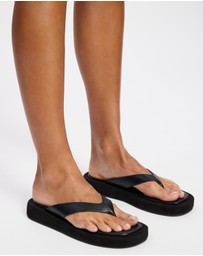 Dazie - Phoenix Chunky Thongs