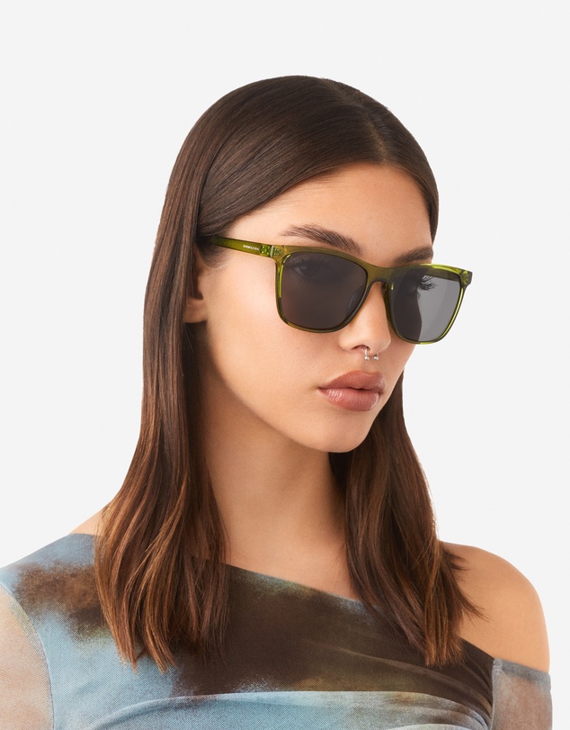 Hawkers Co - Hawkers - Wave - polarized green dark  Sunglasses for Men and Women Polarized