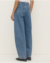 Assembly Label - High Rise Barrel Jeans