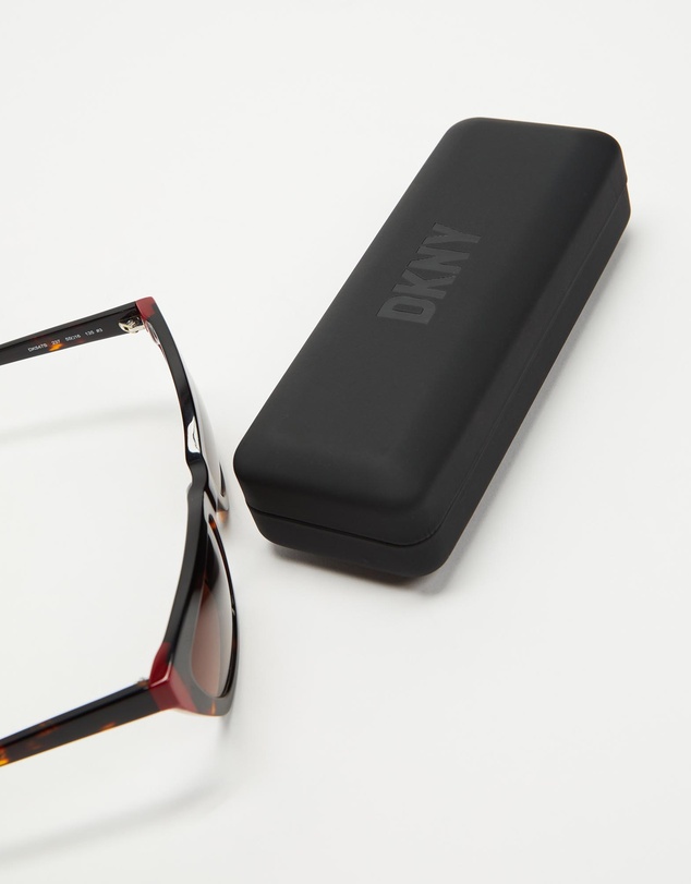 DKNY - DK547S