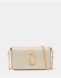 Marc Jacobs - The Wallet on Chain