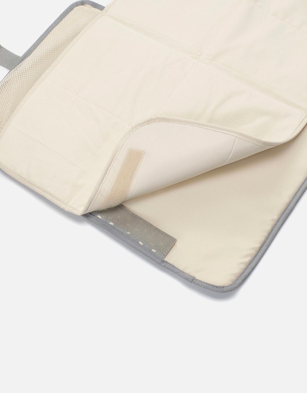 Storksak - Organic Tote Rain Drop Change Station
