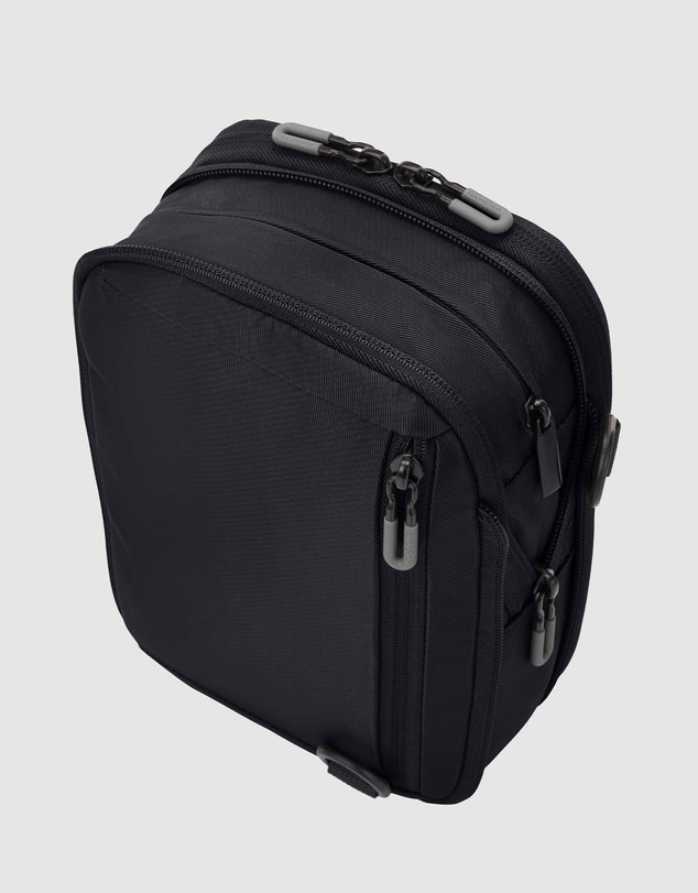 American Tourister - Orbit Vega 3A Lightweight Expandable Crossbody Bag