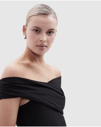 UNISON - Contoured Studs