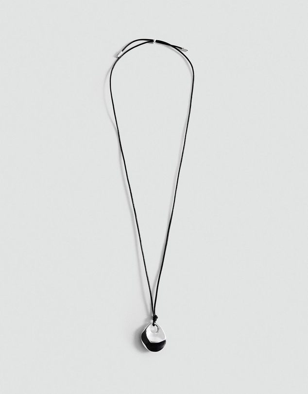 M.N.G - Elsa Necklace