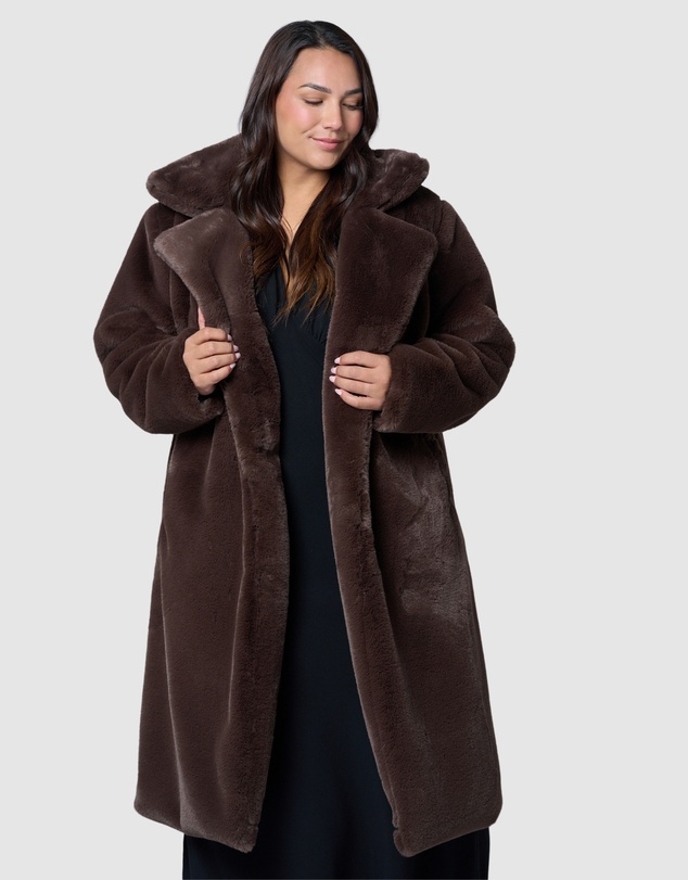 Pink Dusk by Curve Project - Infamous Fur Coat