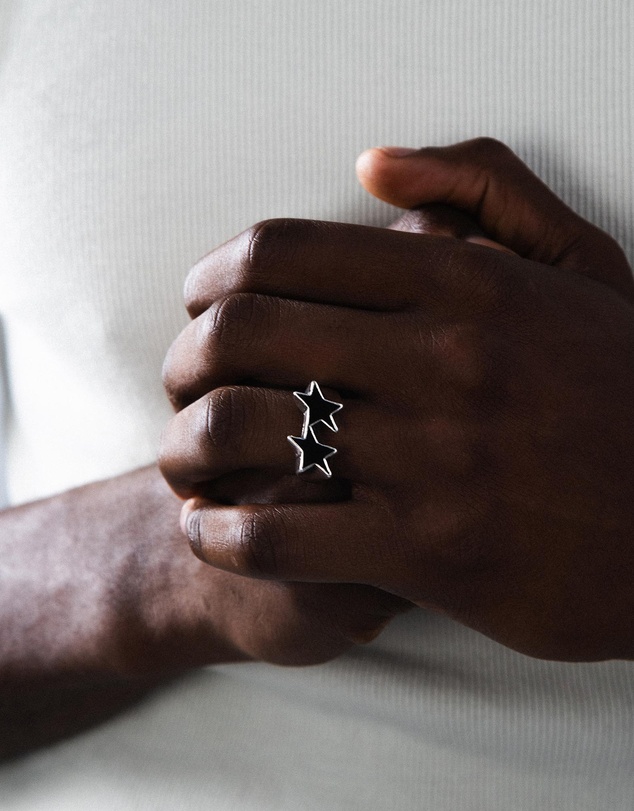 TwoJeys - Icon Black Enameled Single Ring