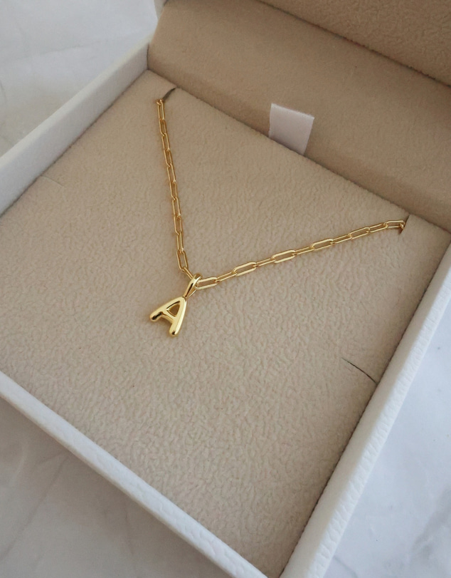 Luna Rae - Gold Vermeil - Paperclip Bubble Letter L Necklace