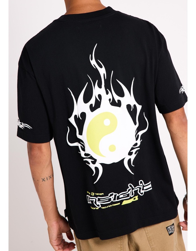 Insight - Fantasy T-Shirt
