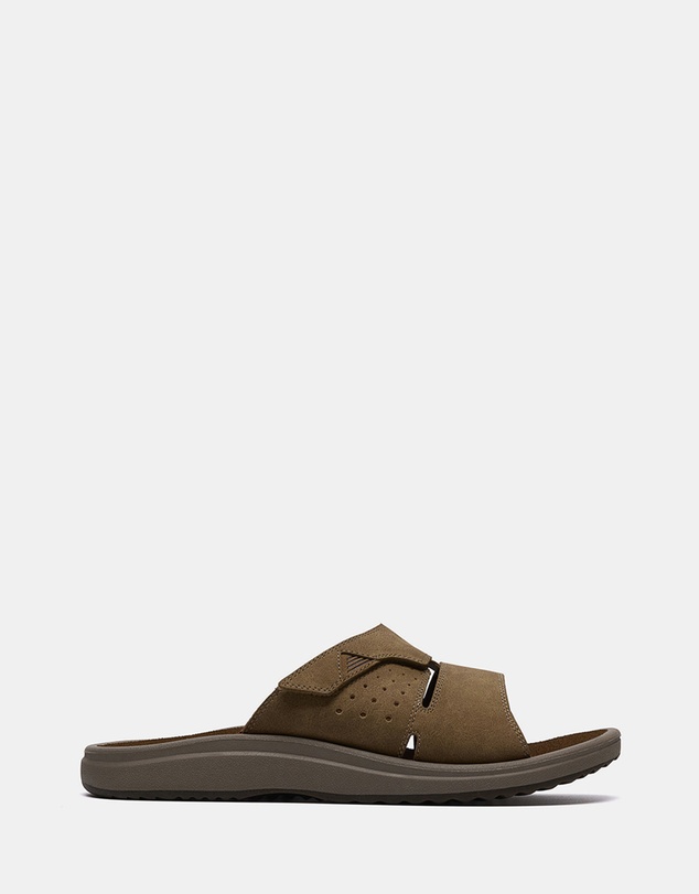 Clarks - M Brinkley Slide Sand