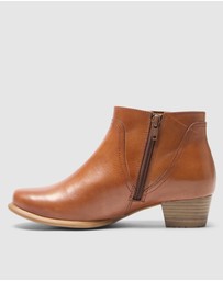Wide Steps - Delmar