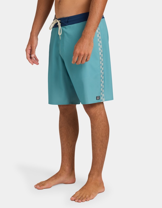 Billabong - Mens Wategos Lo Tide 17.5