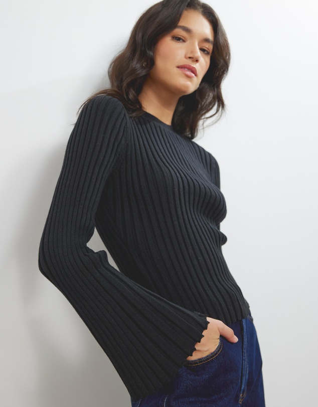 Atmos&Here - Frankie Pleat Knit Top