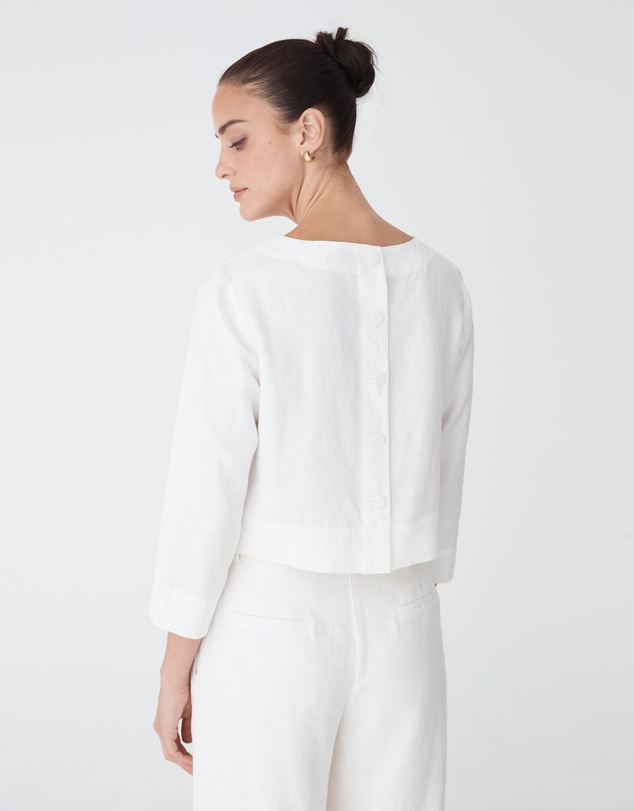 Forcast - Emma Button Back Linen Top