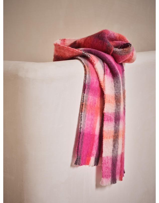 St Albans - Alpaca Scarf Keira