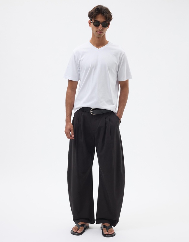 AERE - V-Neck Cotton Tee