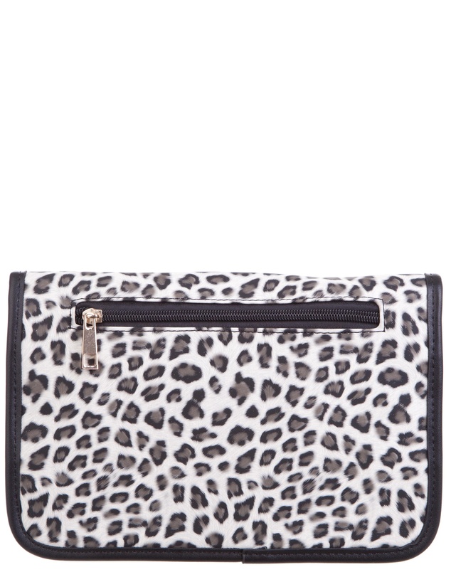 Zalora - Leopard Print Clutch