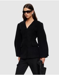 Lioness - Heart Shaped Coat