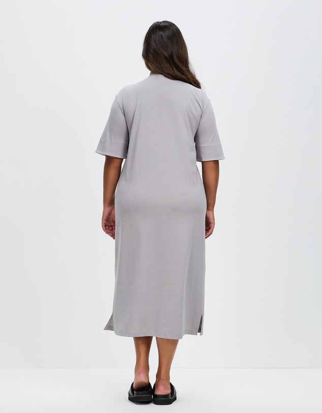 OMM Label - Mother Nature Birthing and Postpartum Nursing Gown