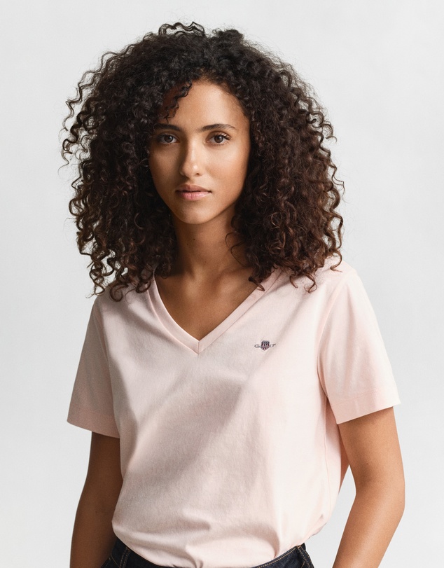 Gant - Shield V-Neck T-Shirt