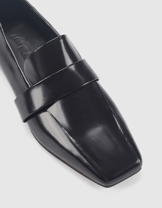 LANA WILKINSON - Lora Loafer Flat
