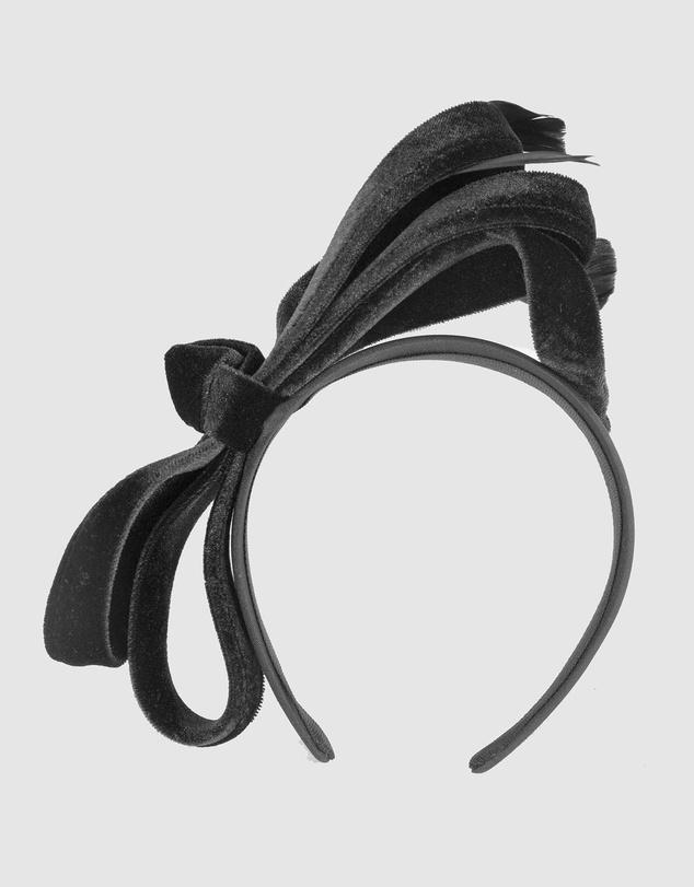 Max Alexander - Large Black Velvet Bow Racing Fascinator