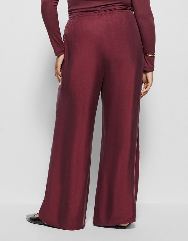 Commonry - Trish Pant