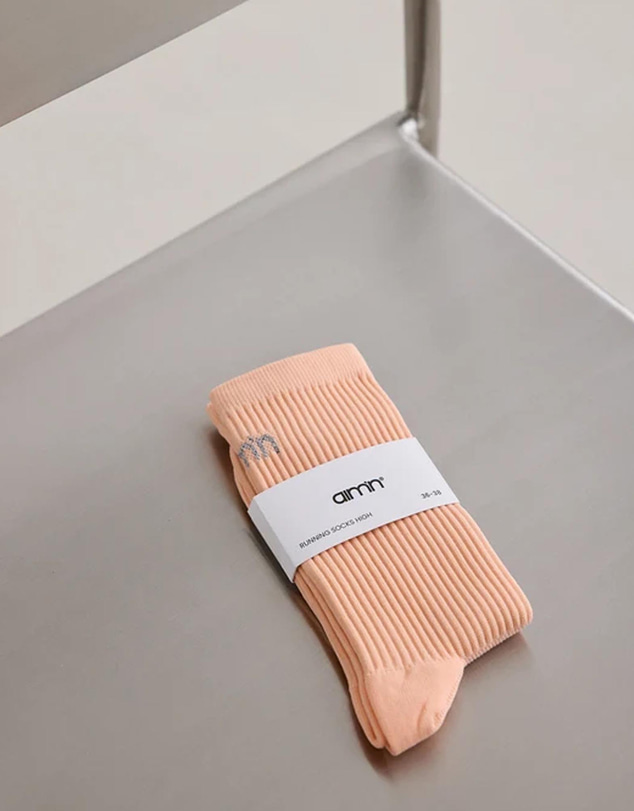 Aim'n - Running Sock High