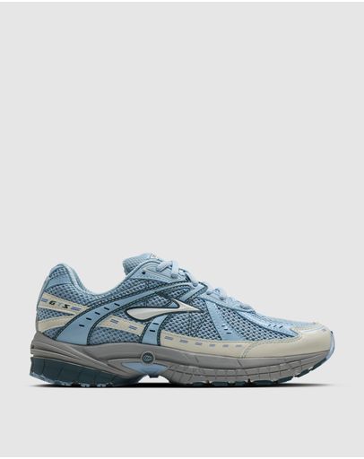 CMA GLOBAL SKY BLUE/WHT ASPARAGUS/GREY