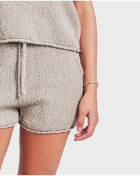 Academy Brand - Daisy Boucle Knit Short