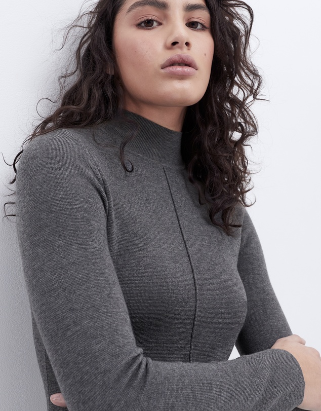 UNISON - High Neck Knit Dress