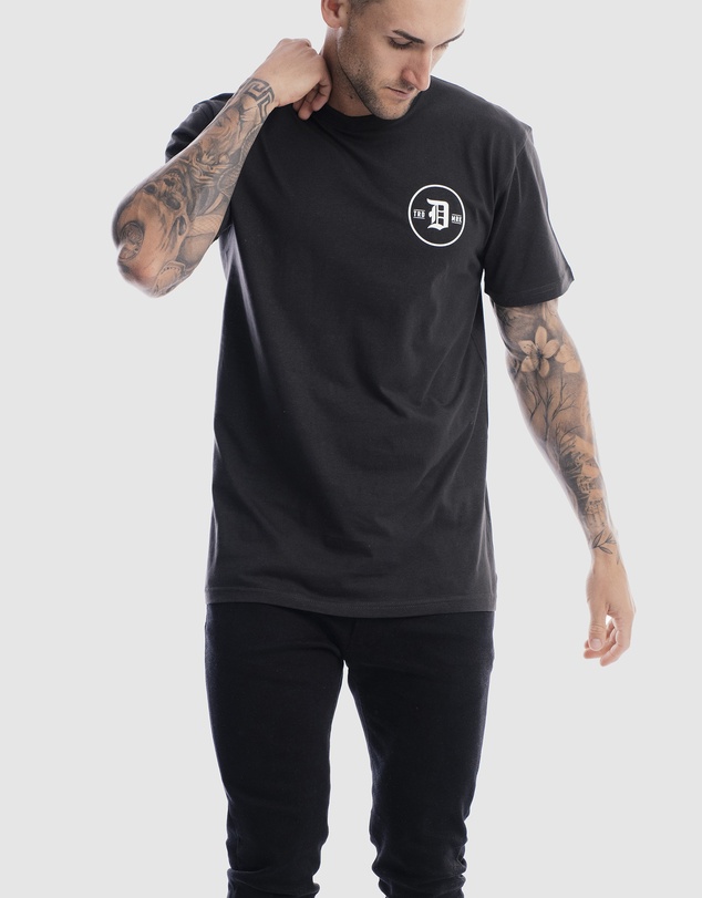 DVNT - Clean Classic Tee