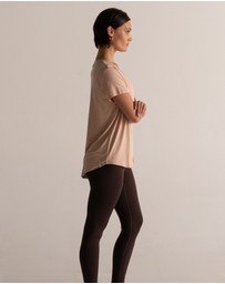 HyperLuxe The Label - V Neck Shirt