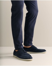 Trenery - Miles Yacht Shoe in Navy