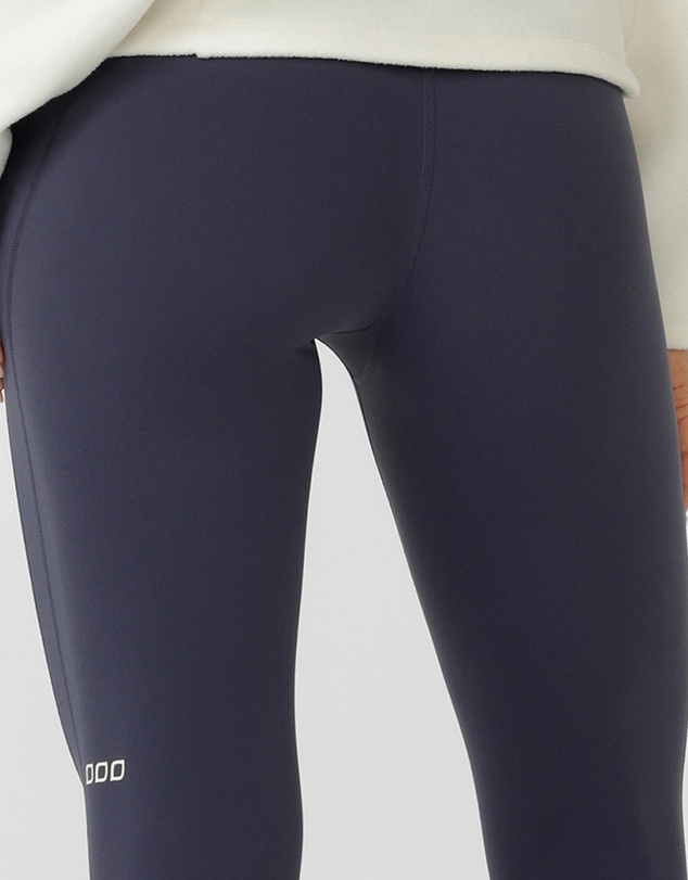 Lorna Jane - Half Time 2 Pocket Ankle Biter Leggings