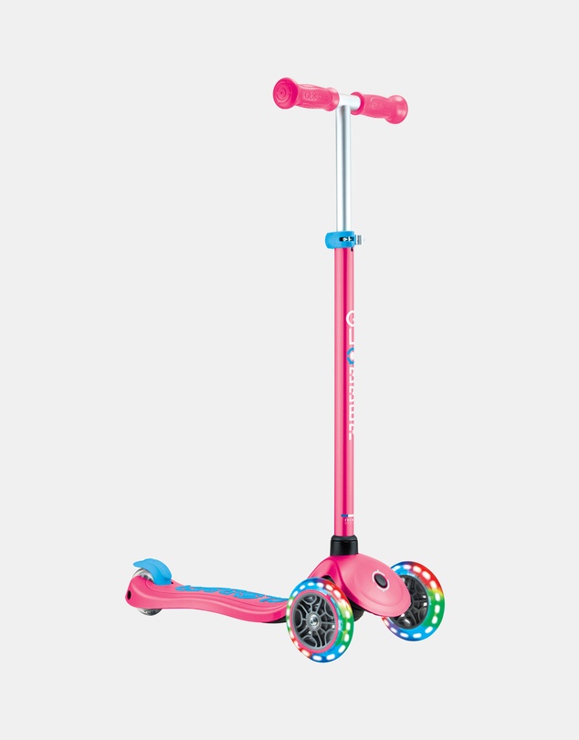 Globber - PRIMO PLUS with Lights Scooter