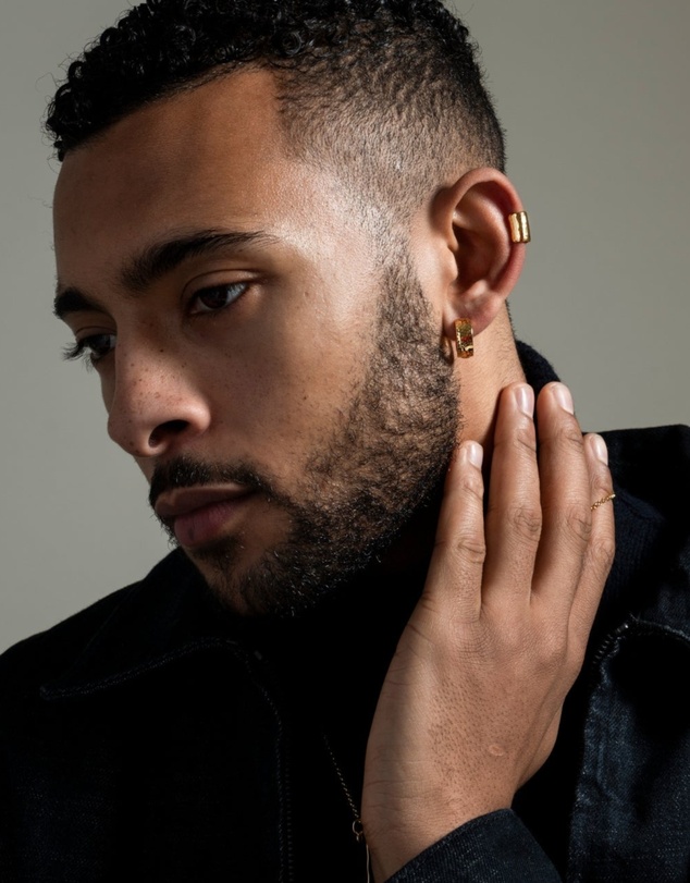 Dower & Hall - Men's Long Straight Nomad Ear Cuff in Gold Vermeil