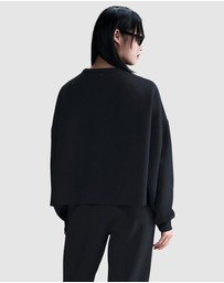 Nike - 24.7 ImpossiblySoft Dri-FIT Oversized Crew-Neck Top
