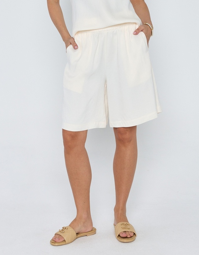 ALEXANDRA - Calin Shorts Cream