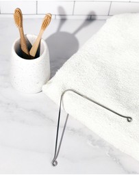SWIISH - The Ultimate Refresher Tongue Scraper