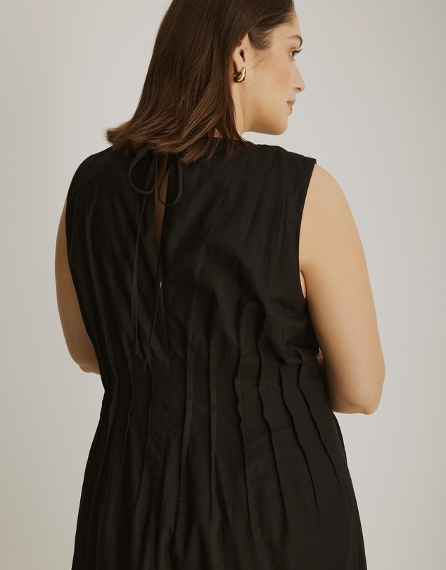 Atmos&Here Curvy - Anna Pintuck Maxi Dress
