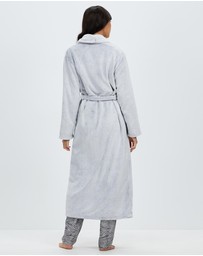 Gingerlilly - Desire Long Plush Robe