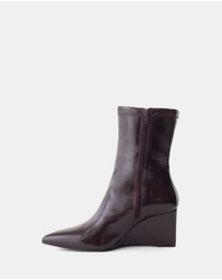 Therapy - Saviour Wedge Boots