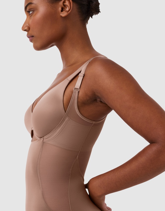 Spanx - SHAPING SATIN-Open-Bust Mid-thigh Bodysuit