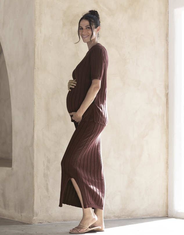 Angel Maternity - Zélie Wide Rib Maternity Midi Skirt in Chocolate Truffle