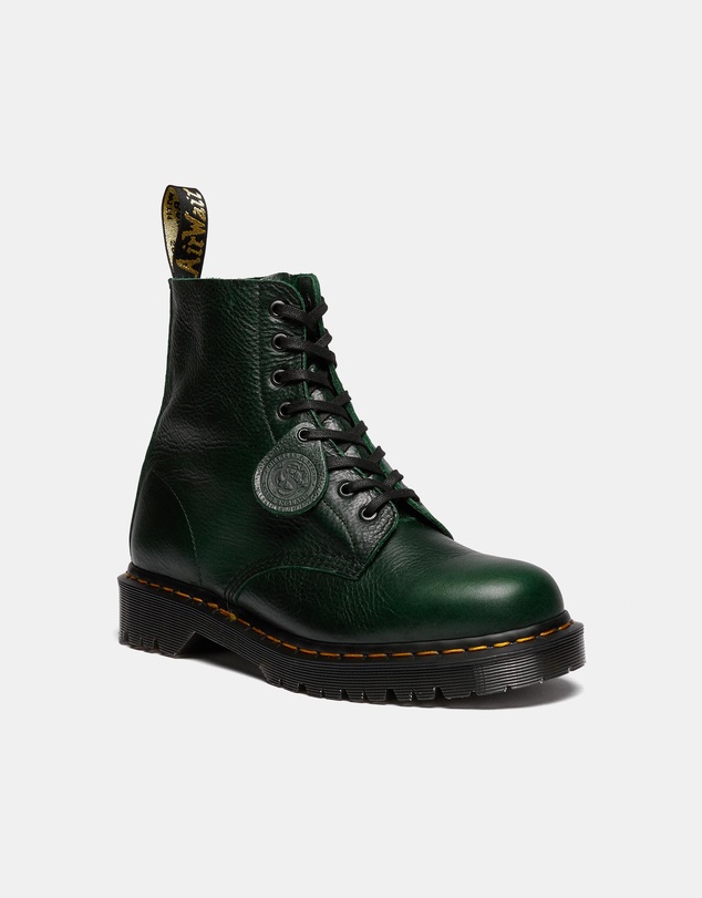 Dr Martens - 1460 Pascal 8 Eye Boots - Unisex