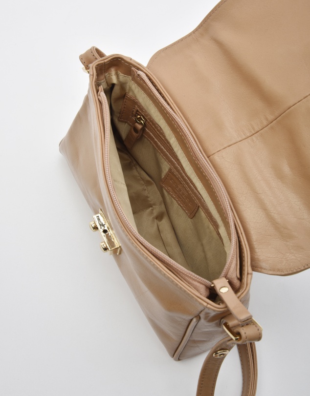 Cobb & Co - Kotara Classic Leather Crossbody Bag