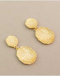 Meshca - Coral Textured Earrings