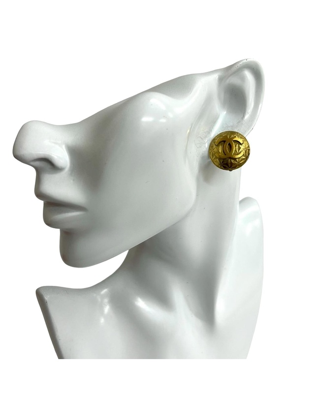 Pre-Loved by Azura Reborn - Pre-Loved CC Gold Plated Clip On Earrings