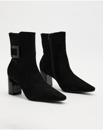 Nina Armando - Sai Boots